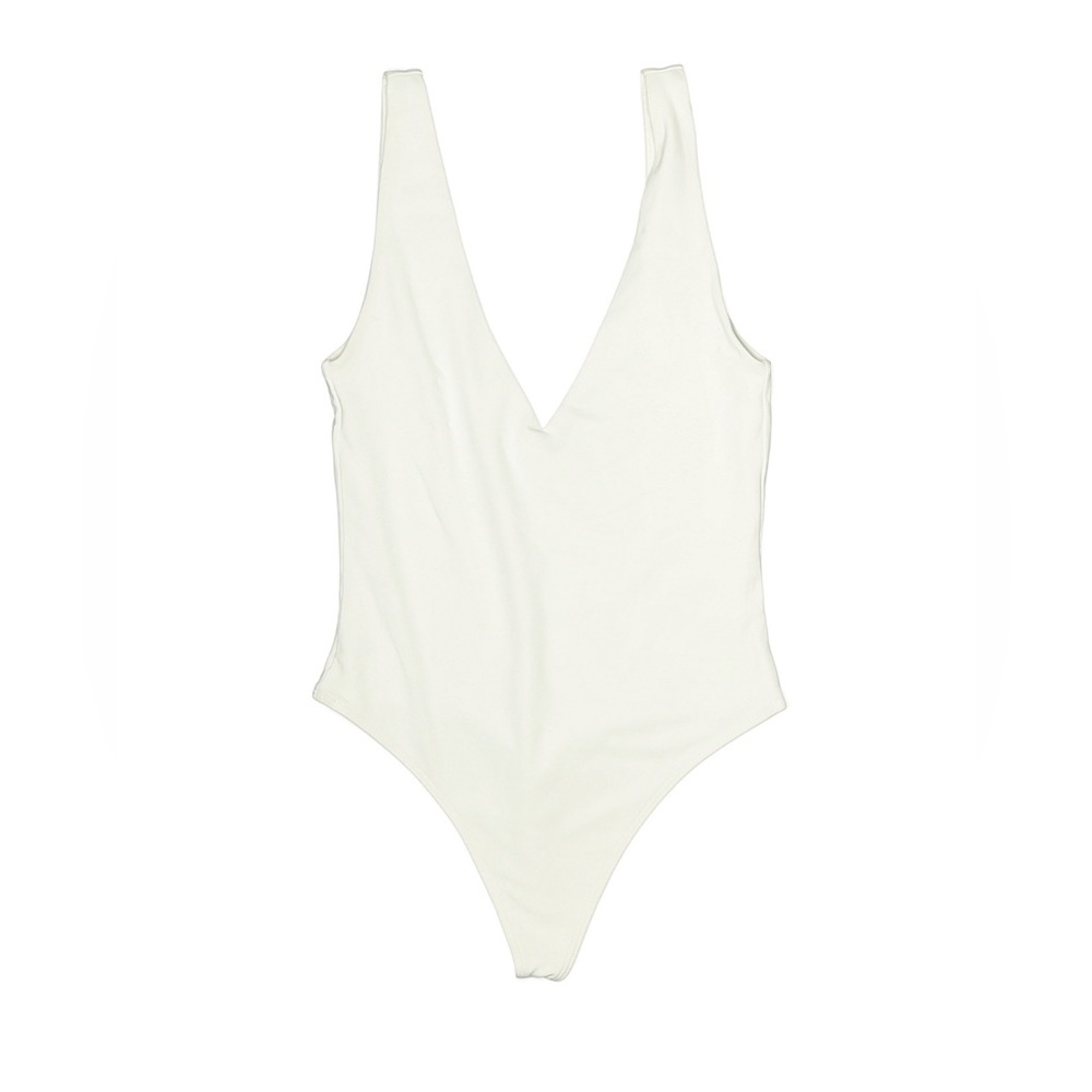 ARITZIA White Sand/Ivory Babaton Contour V-Neck Bodysuit